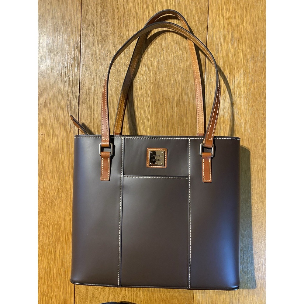 Dooney & Bourke Brown Small Lexington shopper. Smooth Leather